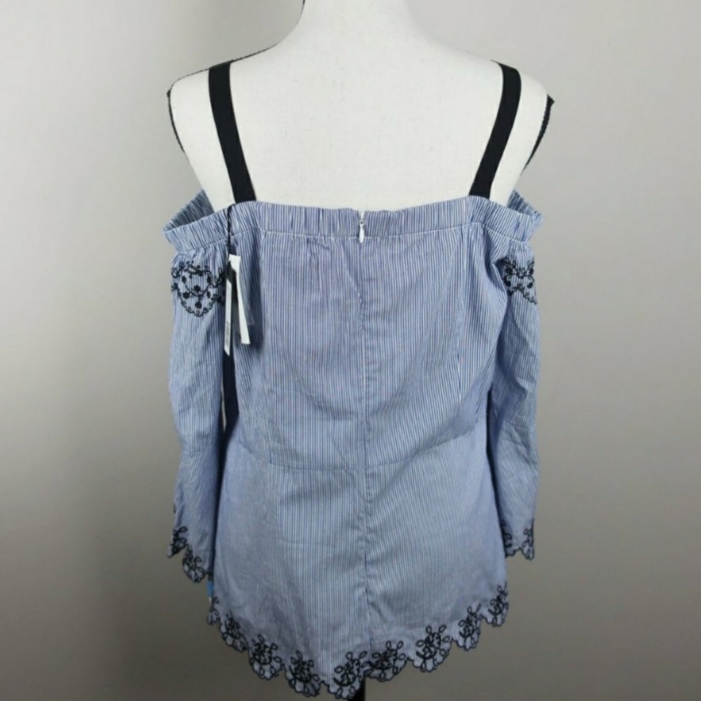 NWT YYIGAL Pinstripe Off Shoulder Top Size XL - Picture 4 of 9